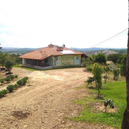 Pousada Terezinha Do Flor São João Batista do Glória Eksteriør bilde