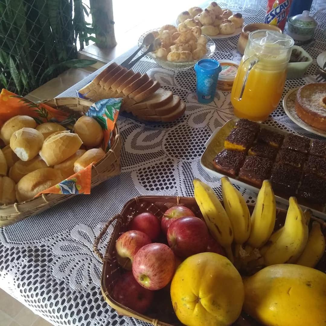 Pousada Terezinha Do Flor São João Batista do Glória Eksteriør bilde