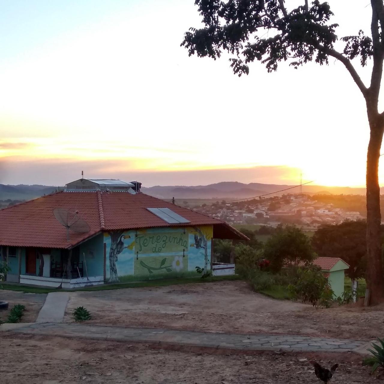 Pousada Terezinha Do Flor São João Batista do Glória Eksteriør bilde